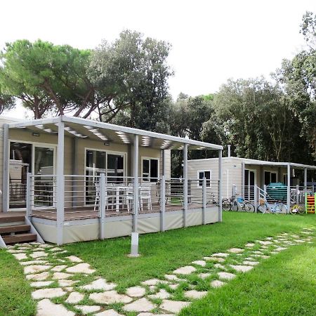 Holiday Home Maxi Caravan Capri By Interhome Baia Domizia Extérieur photo